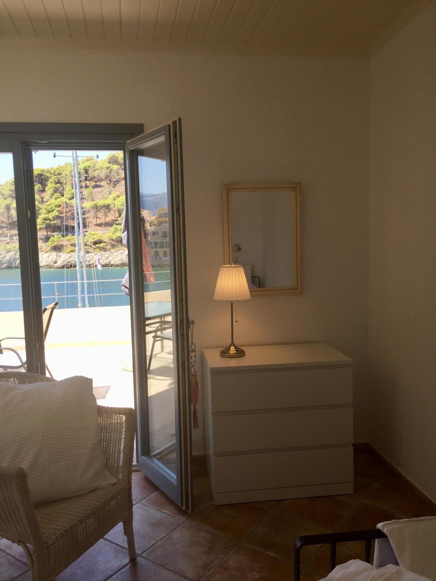 The Cove Assos *